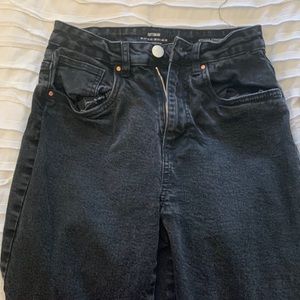 black jeans